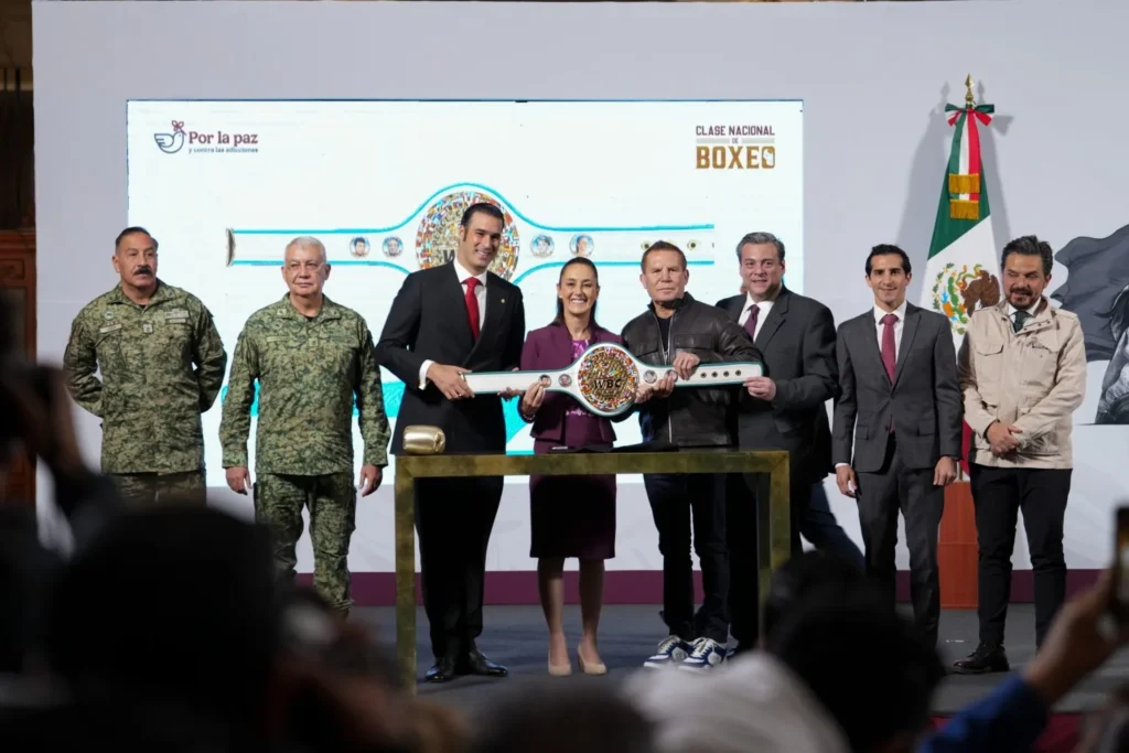 Boxing legend Julio César Chávez partners with President Claudia Sheinbaum to lead a nationwide boxing event combating drug addiction.  